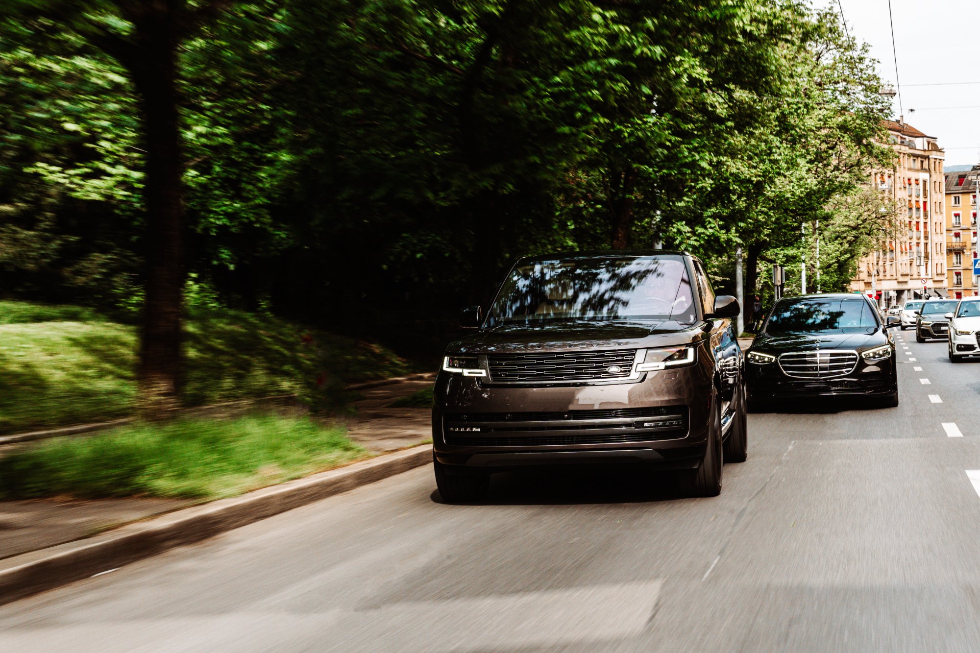 Ernest and Sons luxury chauffeur convoy Range Rover Mercedes S-Class